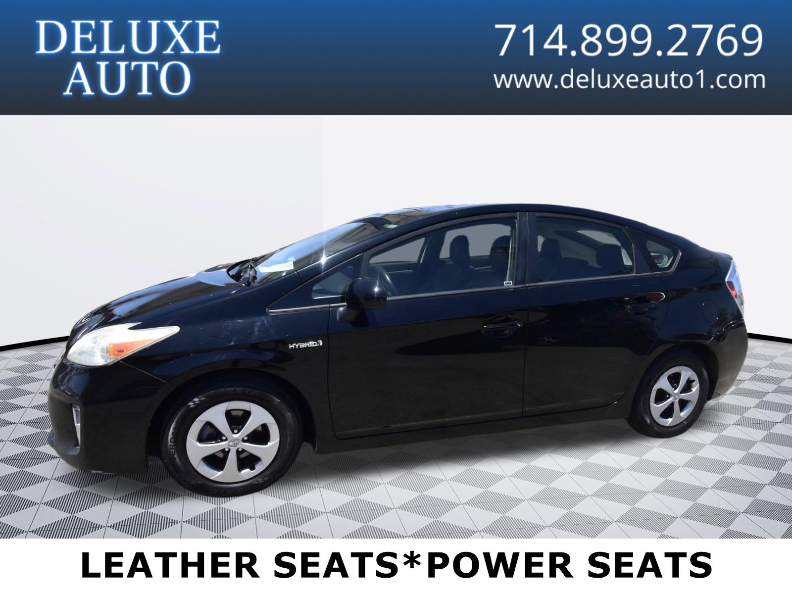 Used 2014 Toyota Prius Four FWD image 1