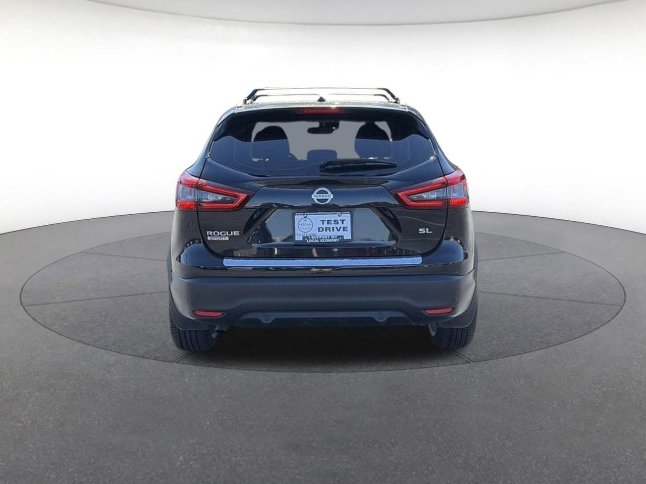 Used 2022 Nissan Rogue Sport SL image 3