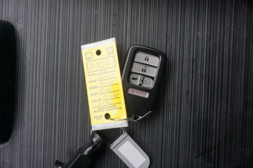 Used 2022 Honda Pilot Elite image 35