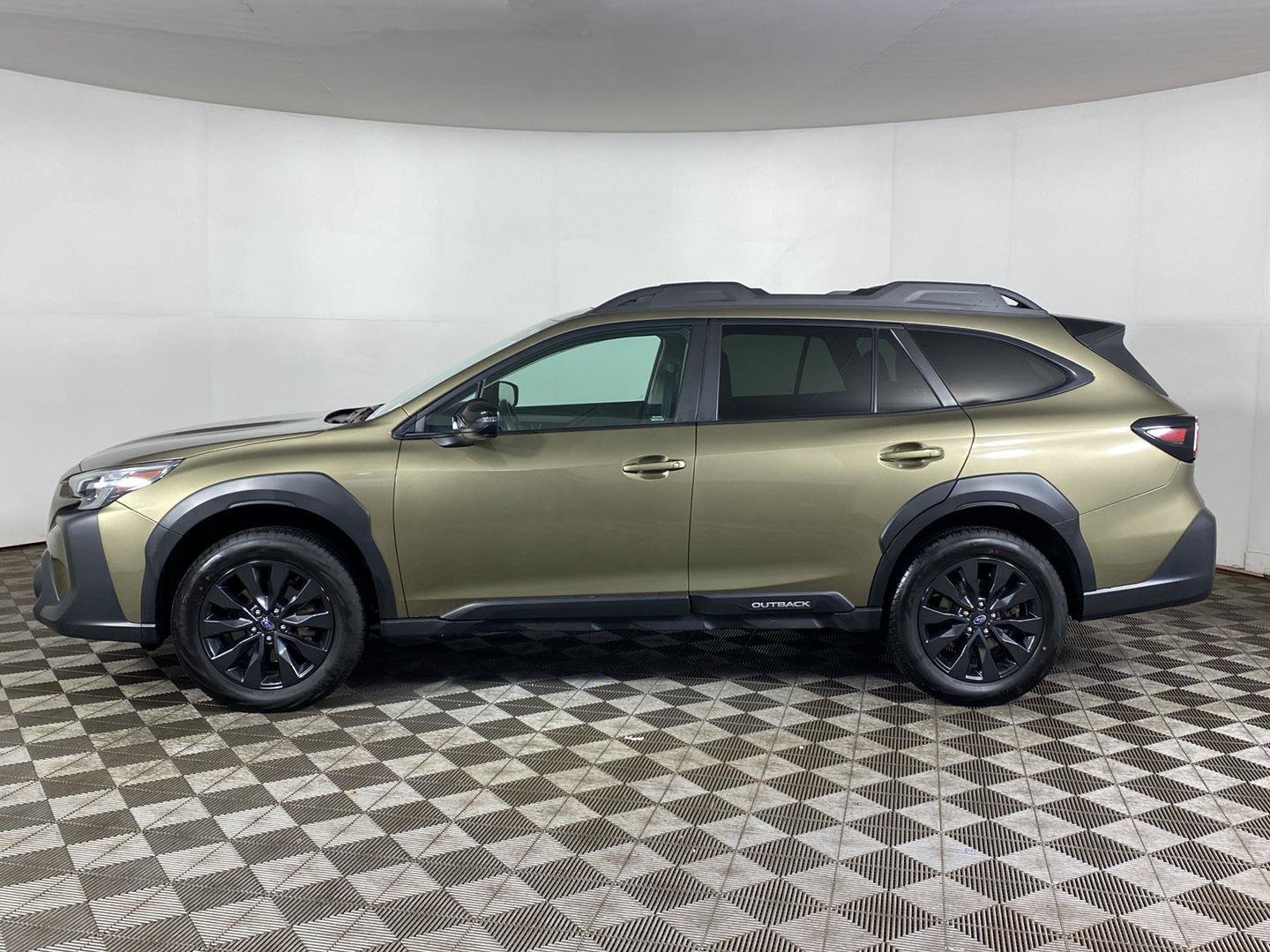 Certified 2024 Subaru Outback Onyx Edition AWD/4WD image 9
