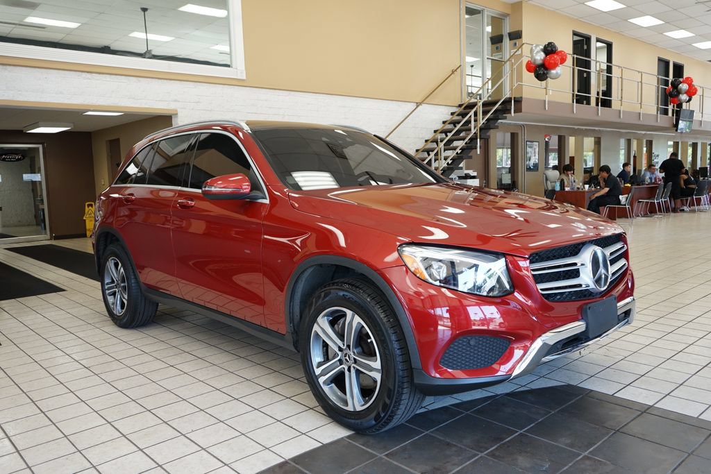 Used 2017 Mercedes-Benz GLC 300 4MATIC image 18