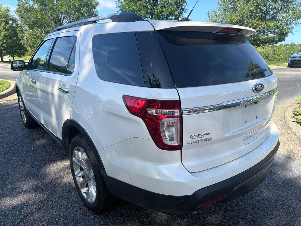 Used 2015 Ford Explorer Limited w/ Equipment Group 302A AWD/4WD image 7