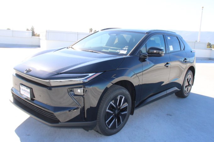 New 2026 Toyota bZ FWD image 6