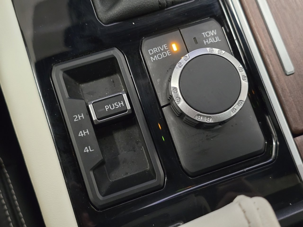 Used 2024 Toyota Tundra Capstone image 8