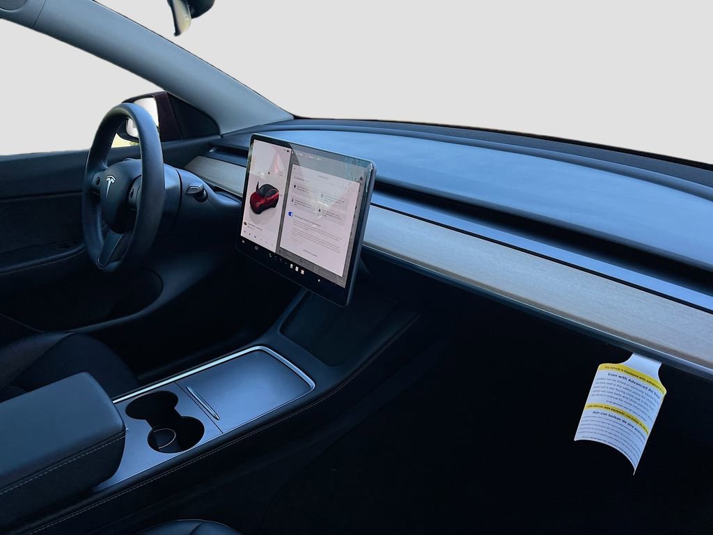 Used 2022 Tesla Model Y Performance image 27