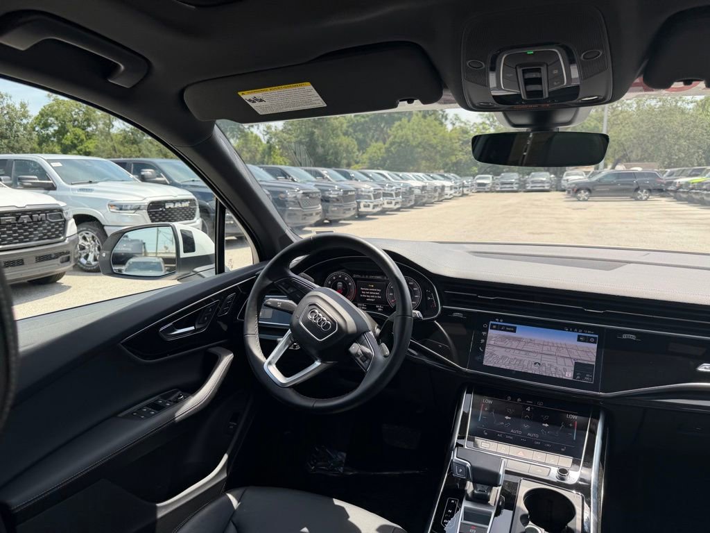Used 2025 Audi Q7 3.0T Premium Plus AWD/4WD image 37