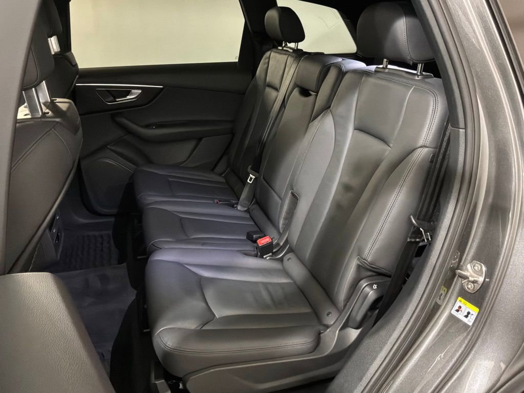 Used 2022 Audi Q7 2.0T Premium image 18