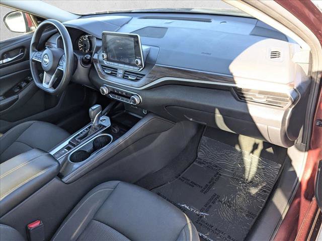 Used 2023 Nissan Altima 2.5 SV image 18