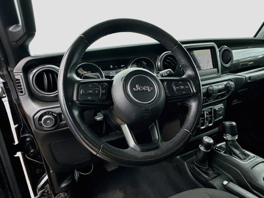 Used 2022 Jeep Wrangler Unlimited Sport AWD/4WD image 12