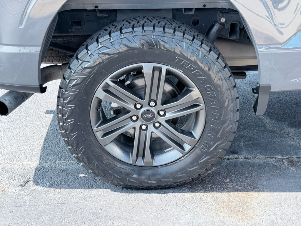 Used 2021 Ford F150 XLT w/ Equipment Group 302A High AWD/4WD image 39