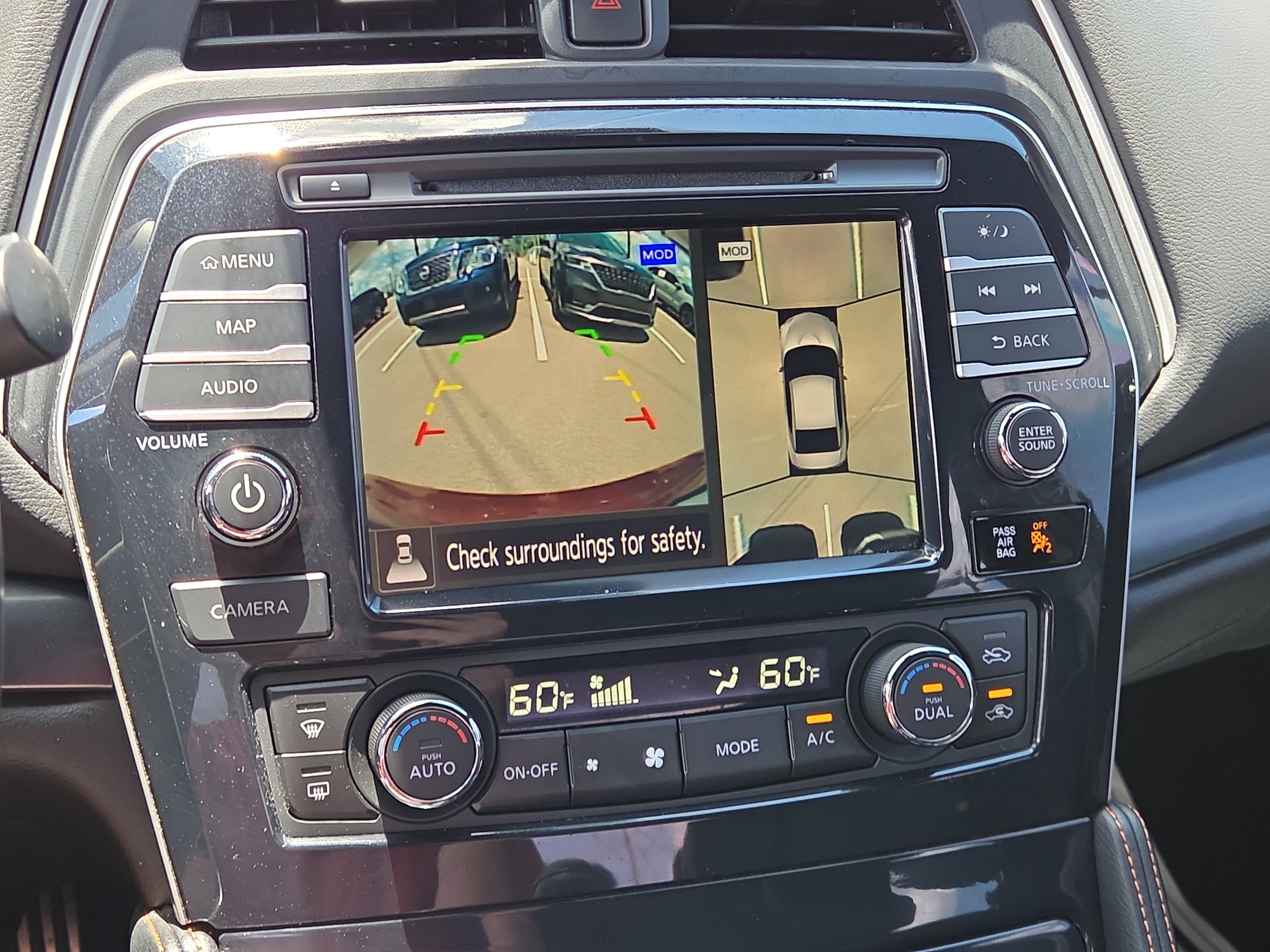 Used 2020 Nissan Maxima SR w/ Sport Mat Group FWD image 16