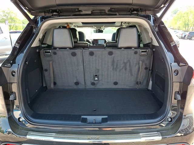Used 2022 Toyota Highlander Platinum AWD/4WD image 33