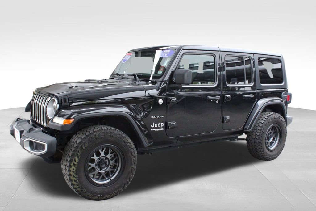 Used 2018 Jeep Wrangler Unlimited Sahara AWD/4WD image 11