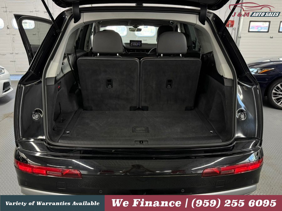 Used 2017 Audi Q7 3.0T Premium AWD/4WD image 36