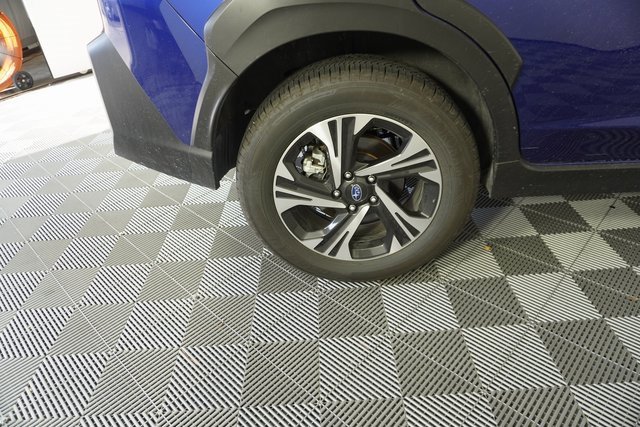 Used 2024 Subaru Crosstrek 2.0i Premium image 13