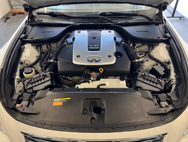 Used 2014 INFINITI Q60 Convertible w/ Premium Package RWD image 40
