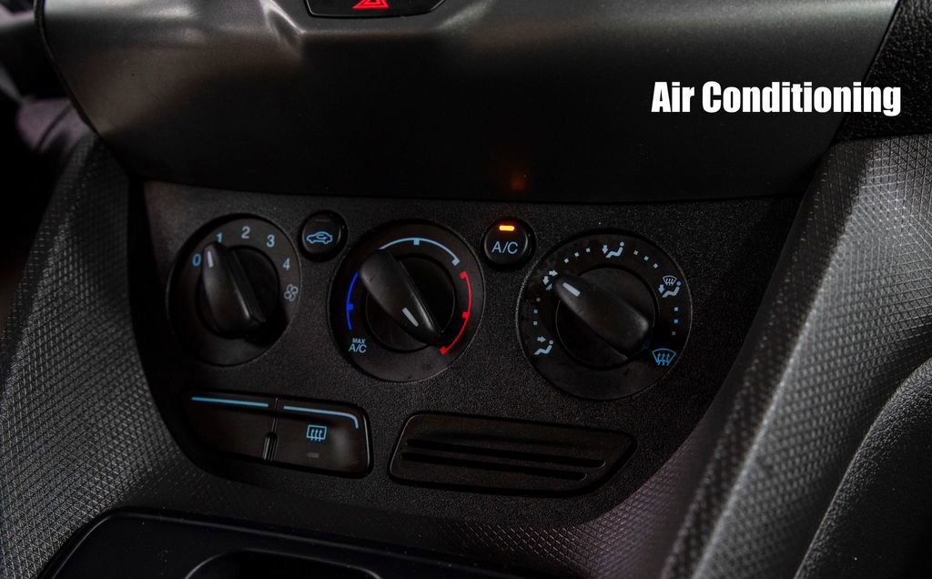 Used 2016 Ford Transit Connect XL image 24