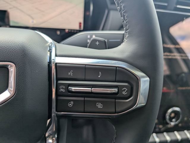 New 2026 GMC Terrain Denali w/ LPO, Black Badging Package AWD/4WD image 18