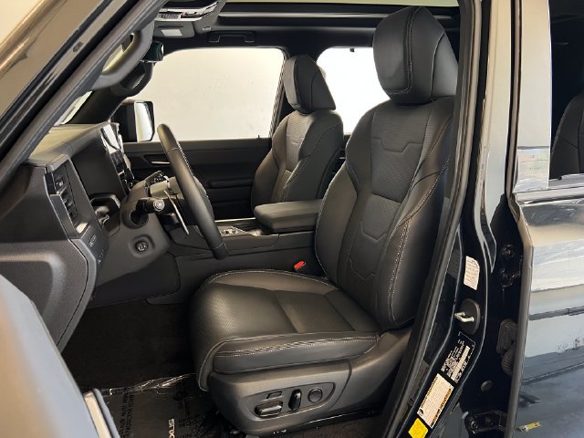 Certified 2025 Lexus GX 550 w/ Accessory Package (2T) AWD/4WD image 35
