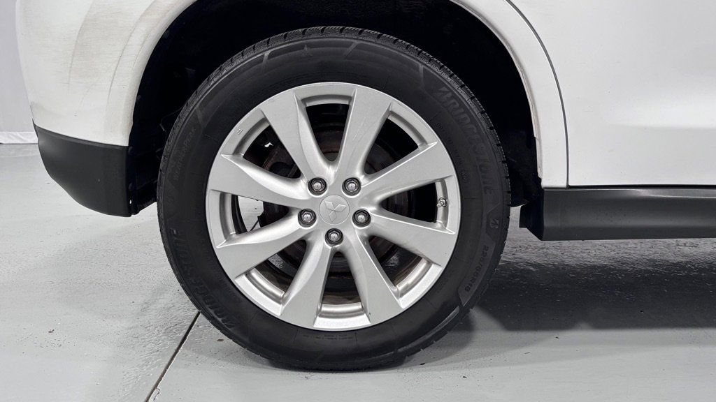 Used 2014 Mitsubishi Outlander Sport ES FWD image 33