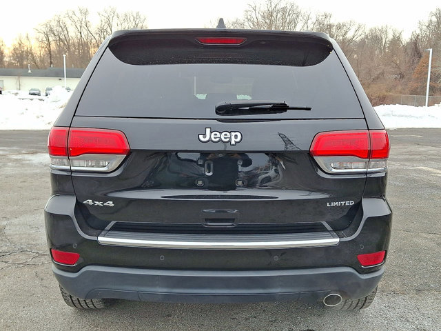 Used 2017 Jeep Grand Cherokee Limited image 24
