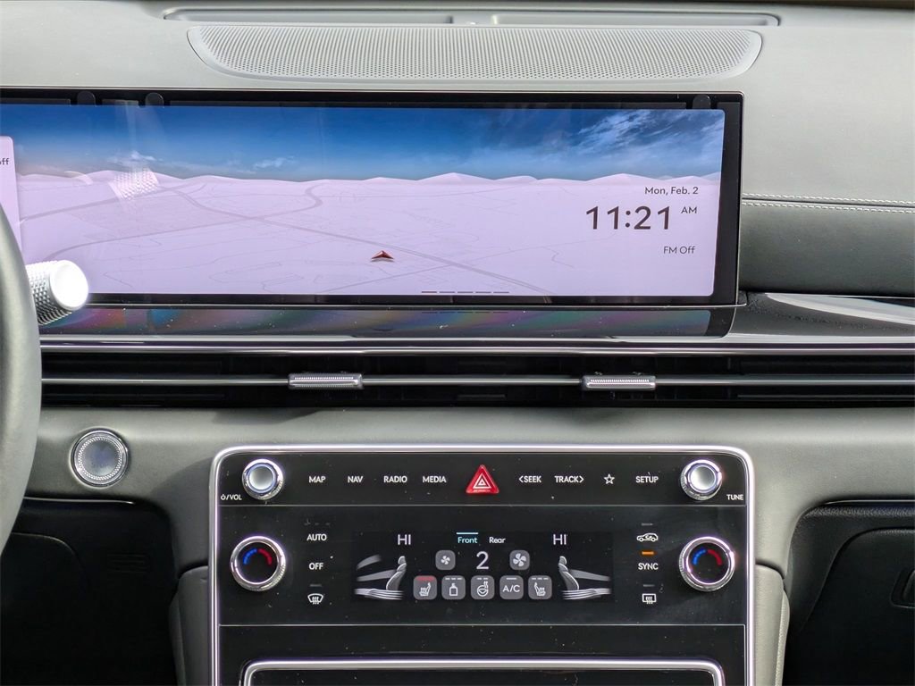 Used 2025 Genesis GV80 2.5T image 16