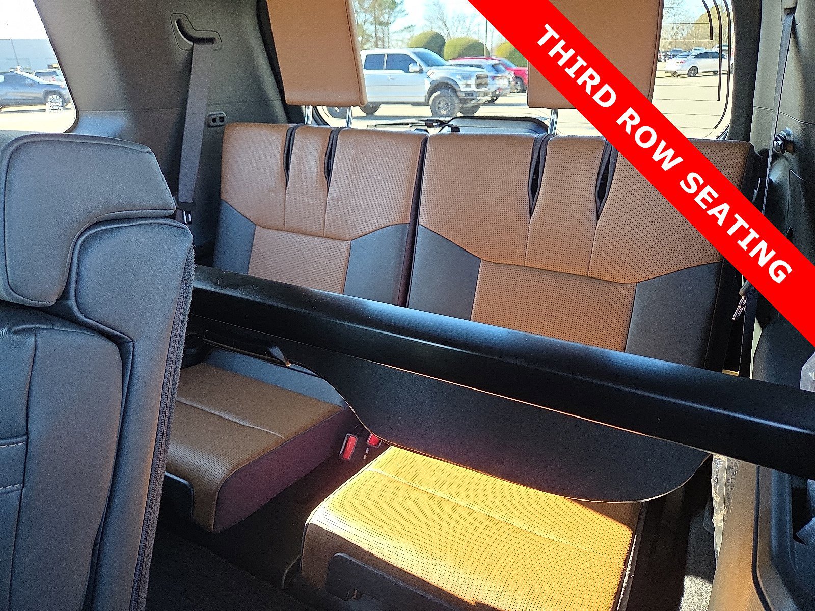 Used 2024 Lexus GX 550 w/ Accessory Package (31) image 10