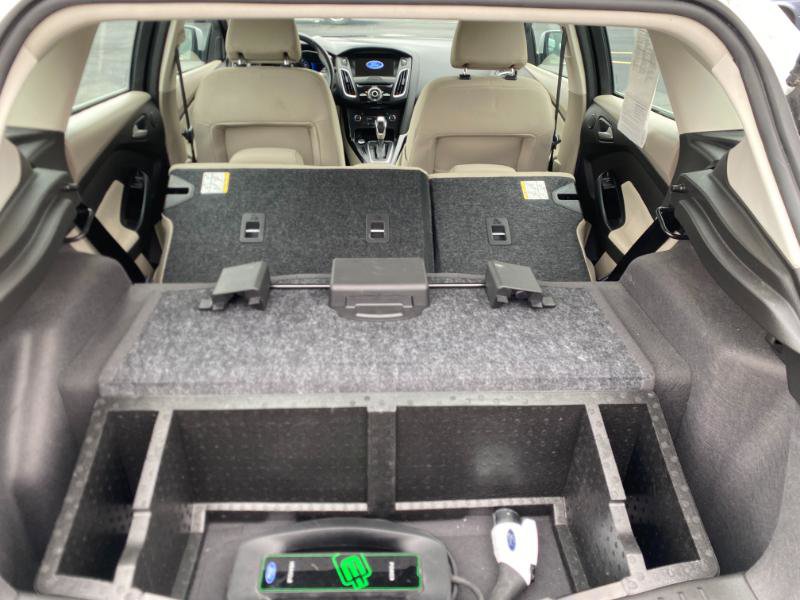 Used 2016 Ford Focus Electric Hatchback image 24