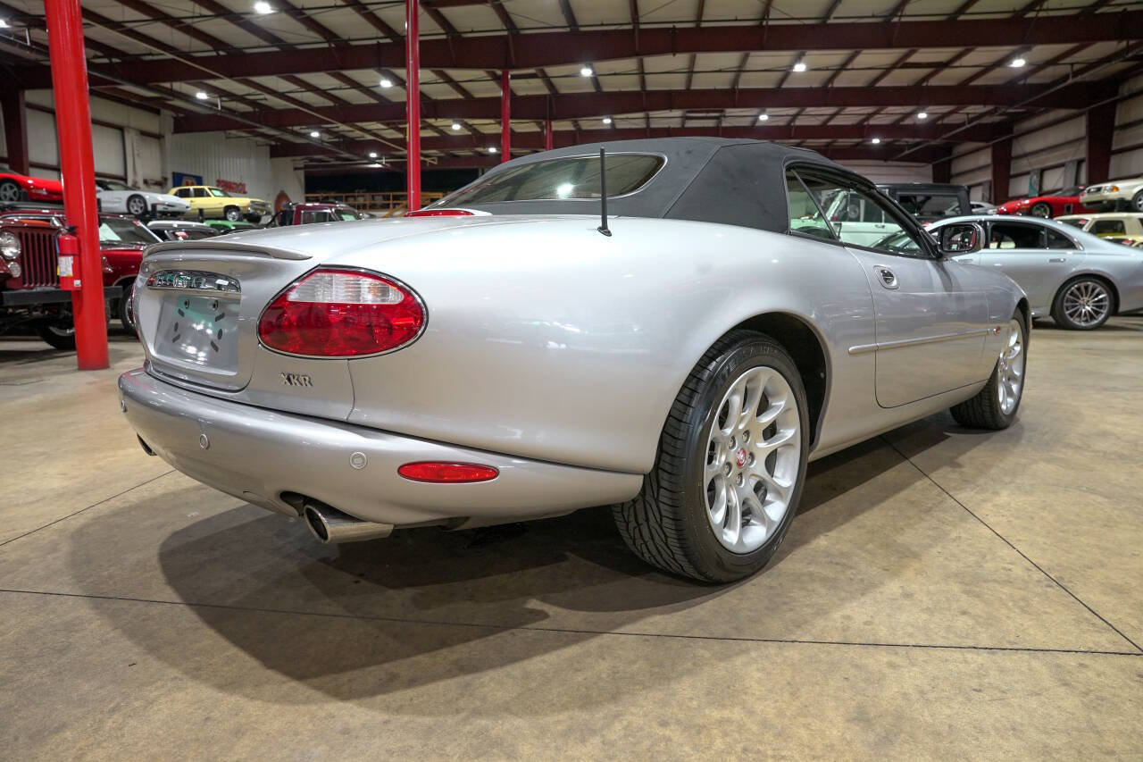 Used 2001 Jaguar XK8 Convertible RWD image 24