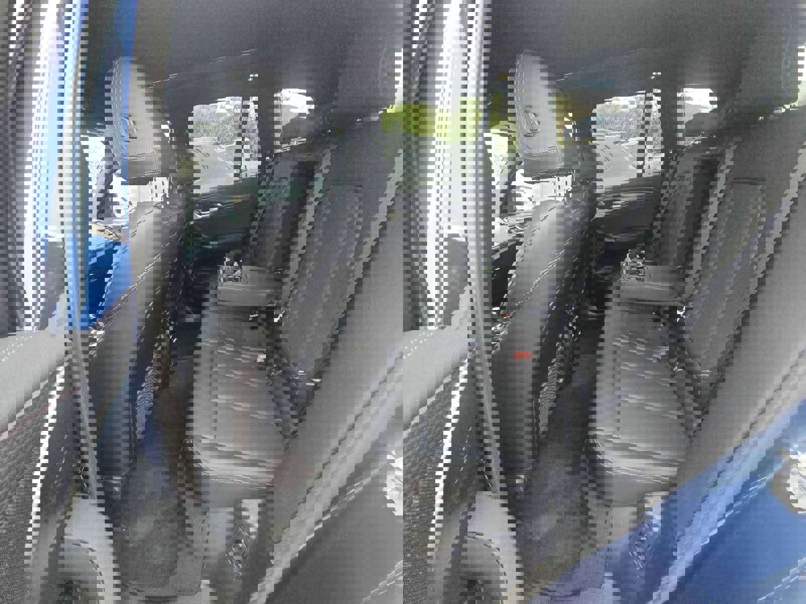 Used 2024 BMW X3 M40i w/ Premium Package image 11