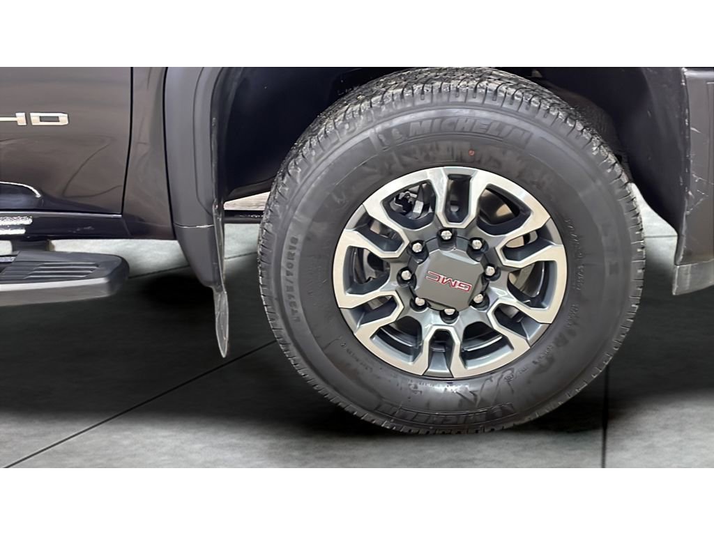 Used 2024 GMC Sierra 2500 SLT AWD/4WD image 20