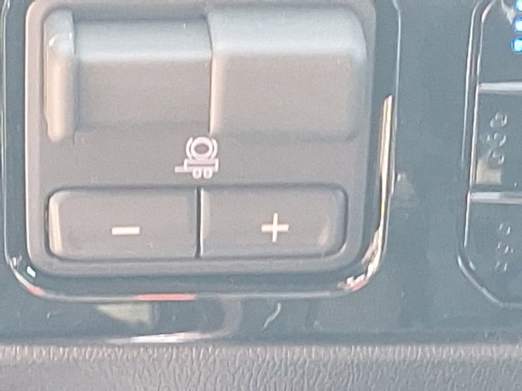 New 2026 Chevrolet Silverado 1500 LTZ w/ LTZ Premium Package image 29