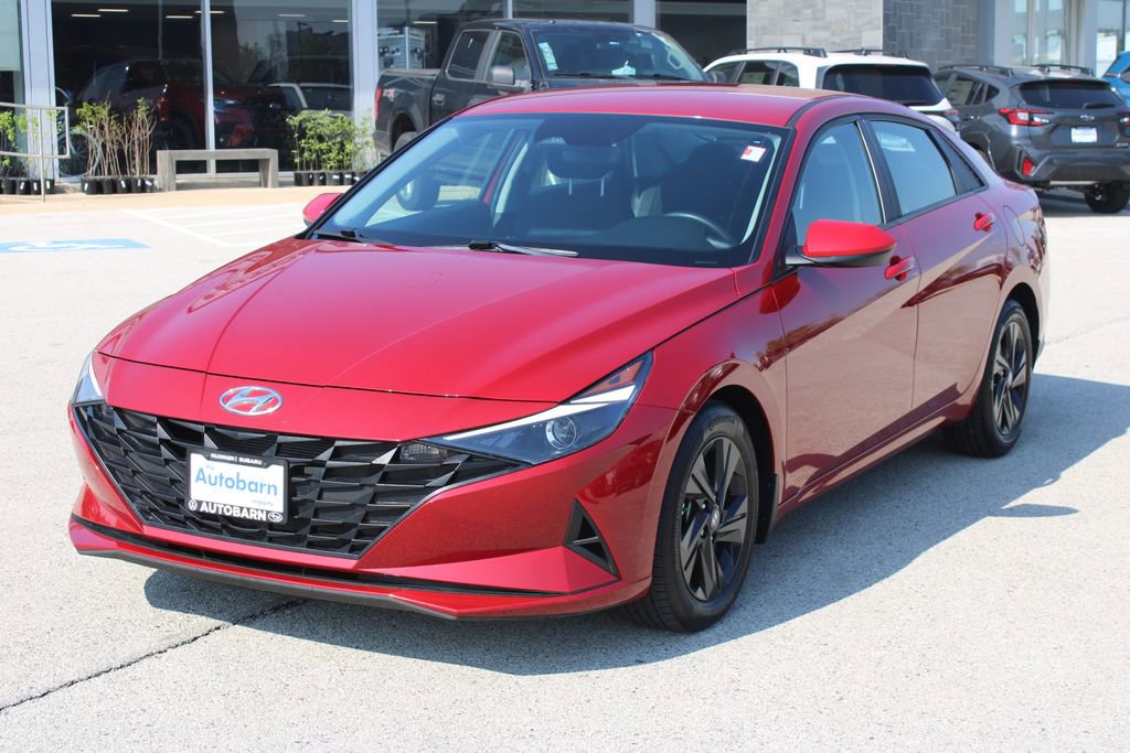 Used 2023 Hyundai Elantra SEL FWD image 1