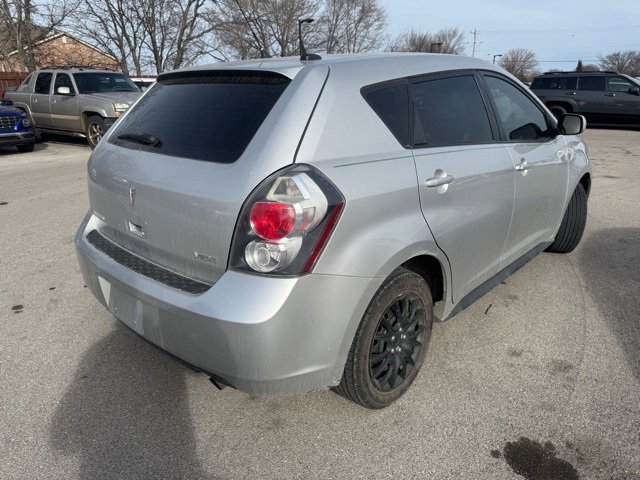 Used 2009 Pontiac Vibe w/ Preferred Package image 8