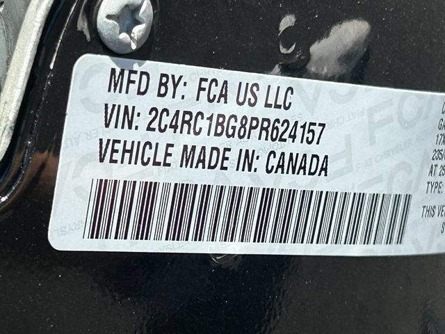Used 2023 Chrysler Pacifica Touring-L FWD image 38