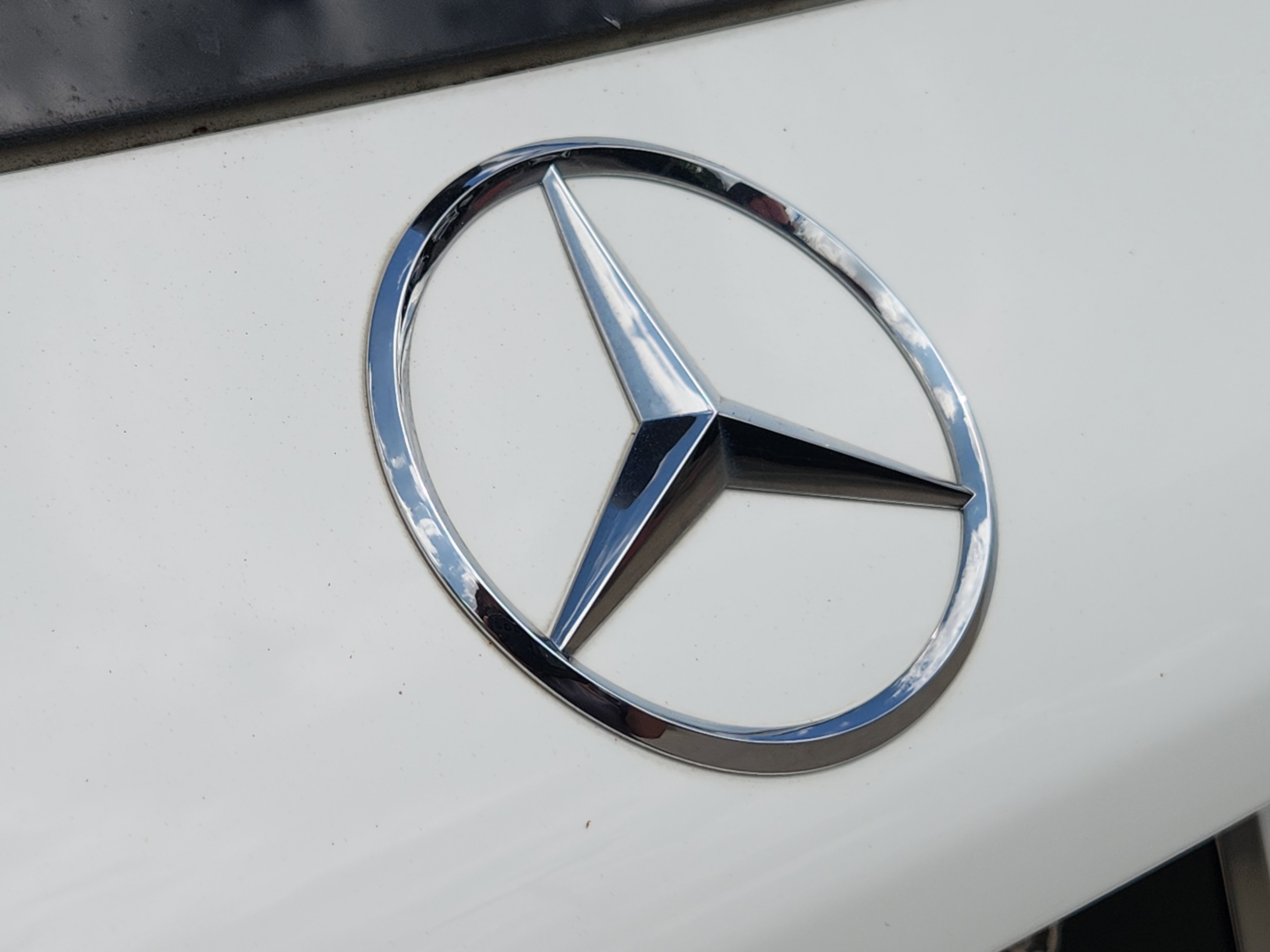 Used 2018 Mercedes-Benz GLC 300 4MATIC image 29