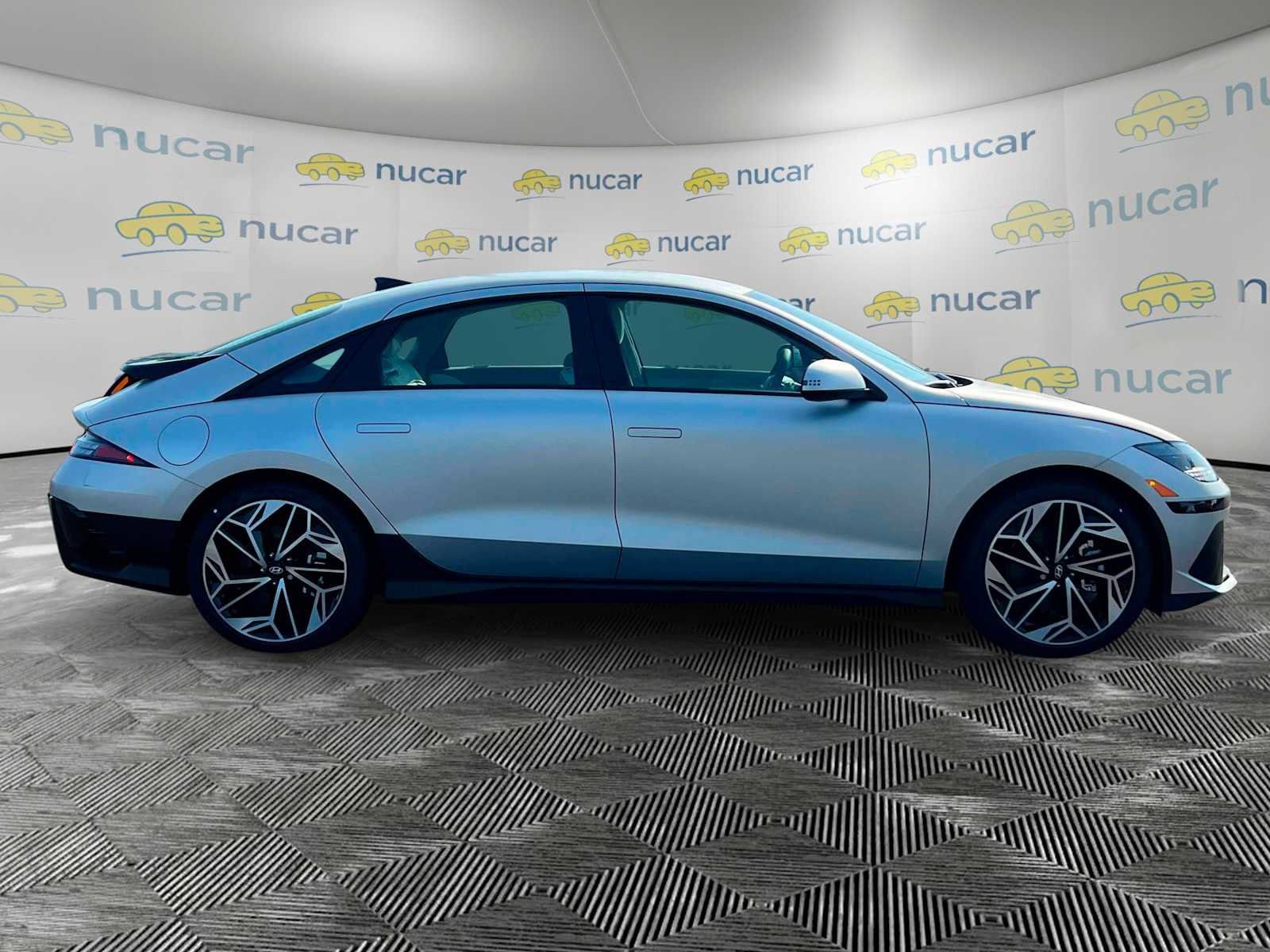 New 2024 Hyundai Ioniq 6 SEL image 10