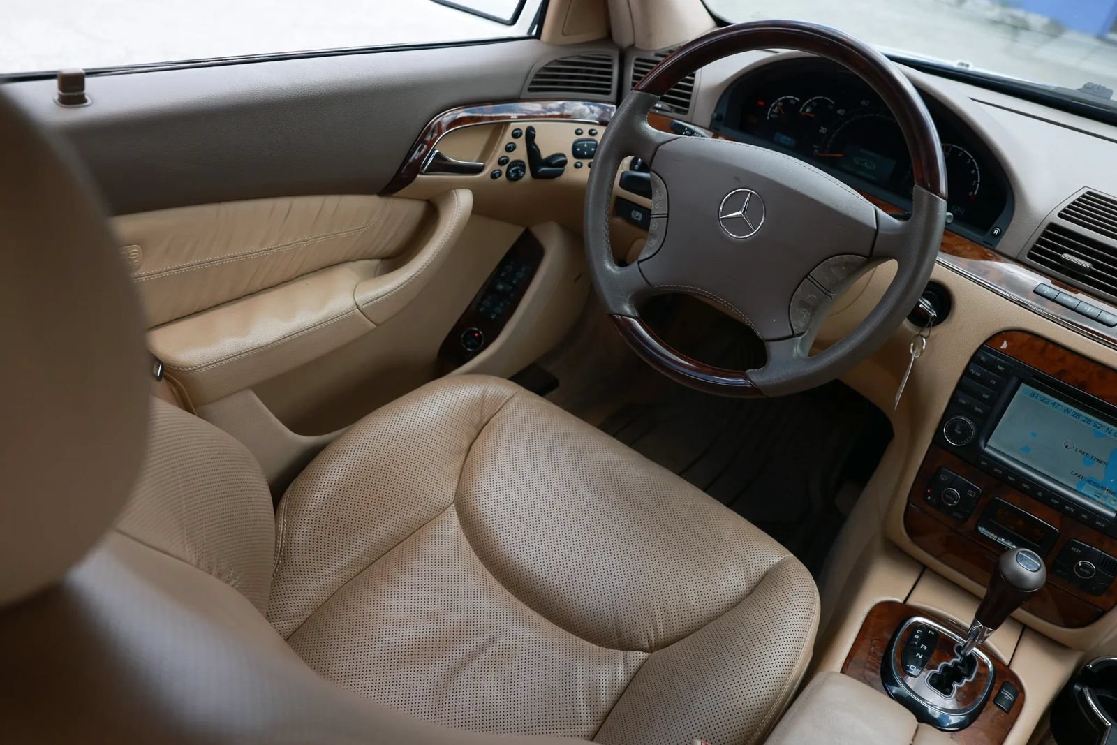 Used 2003 Mercedes-Benz S 500 image 12