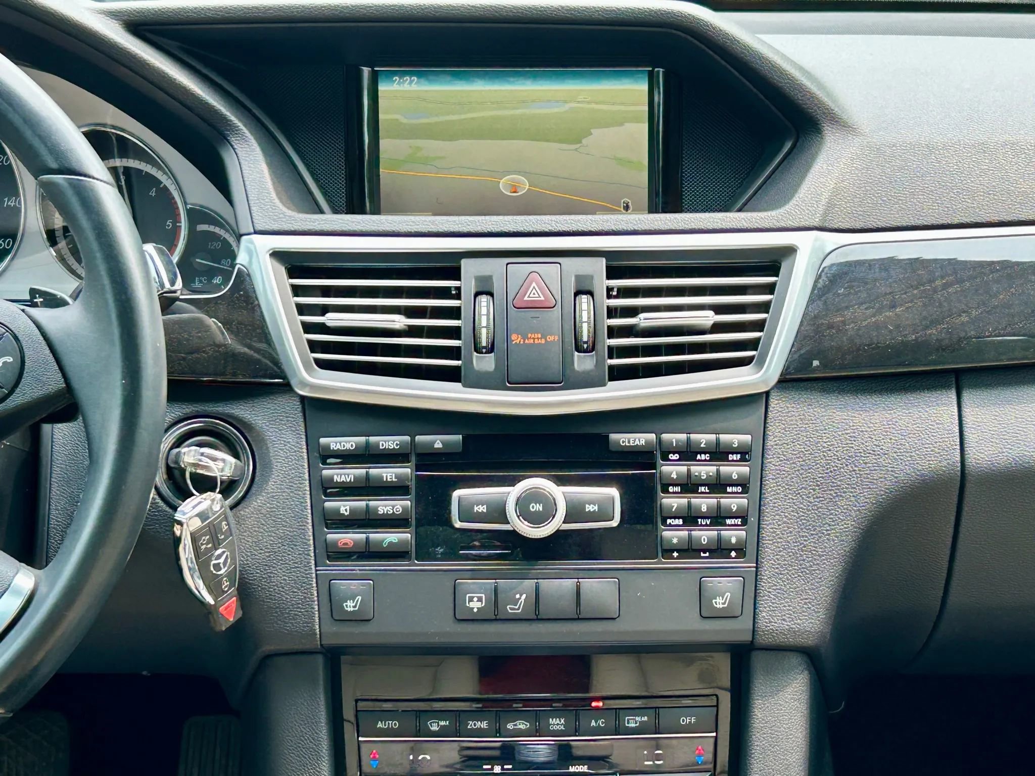 Used 2012 Mercedes-Benz E 350 BlueTEC Sedan image 21