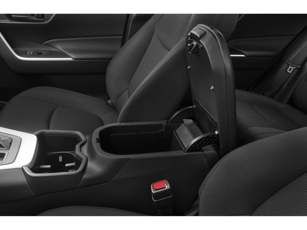 Used 2025 Toyota RAV4 LE AWD/4WD image 9