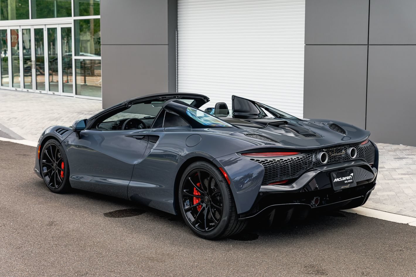 New 2026 McLaren Artura Spider RWD image 8