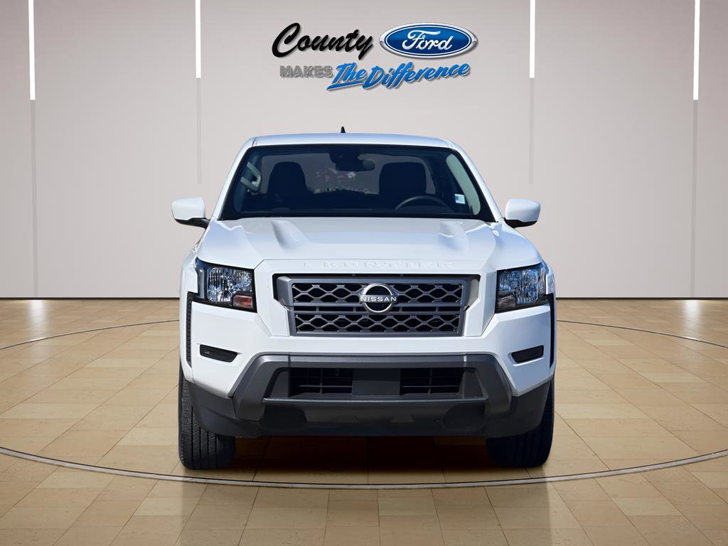Used 2024 Nissan Frontier SV image 12