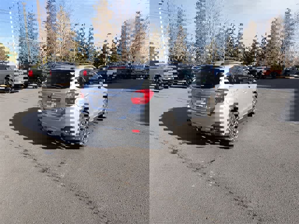 Used 2014 Subaru Crosstrek 2.0i Premium image 6