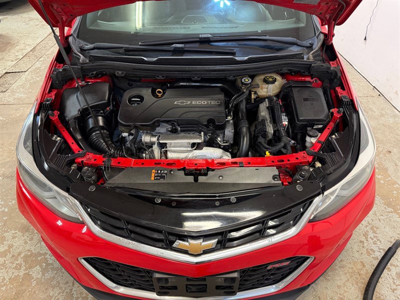 Used 2017 Chevrolet Cruze LT w/ Sun And Sound Package image 19