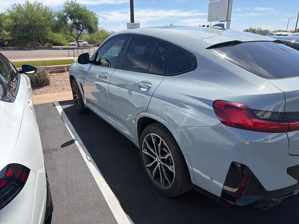 Certified 2024 BMW X4 xDrive30i w/ M Sport Package AWD/4WD image 5