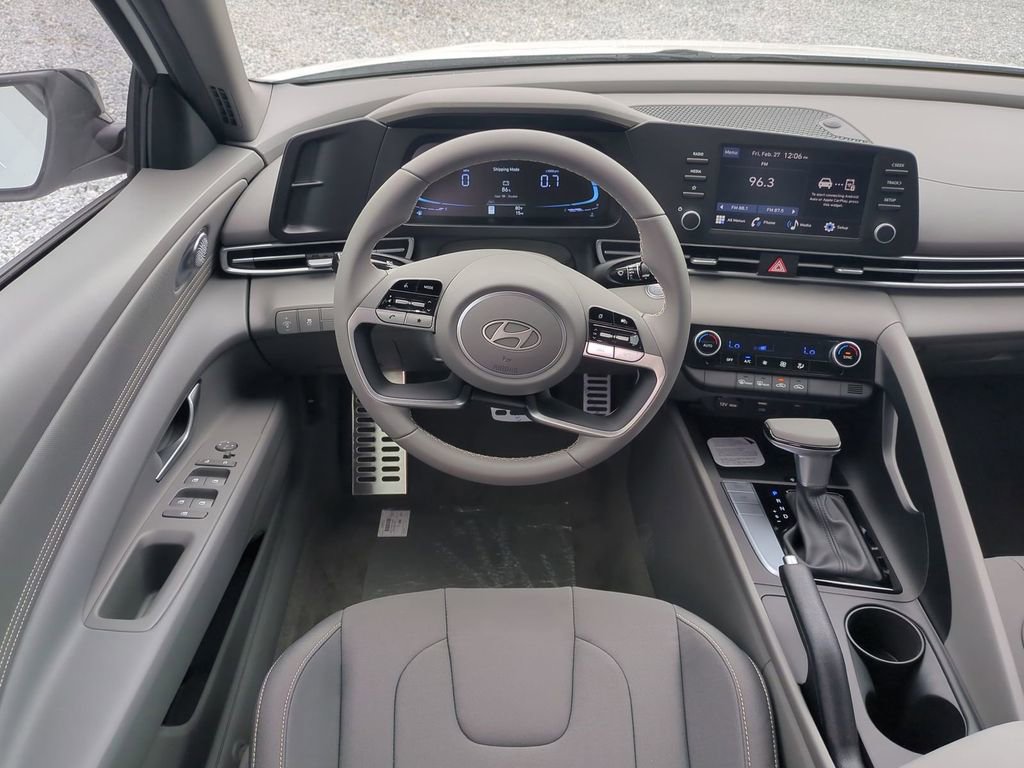 New 2026 Hyundai Elantra Sport image 17