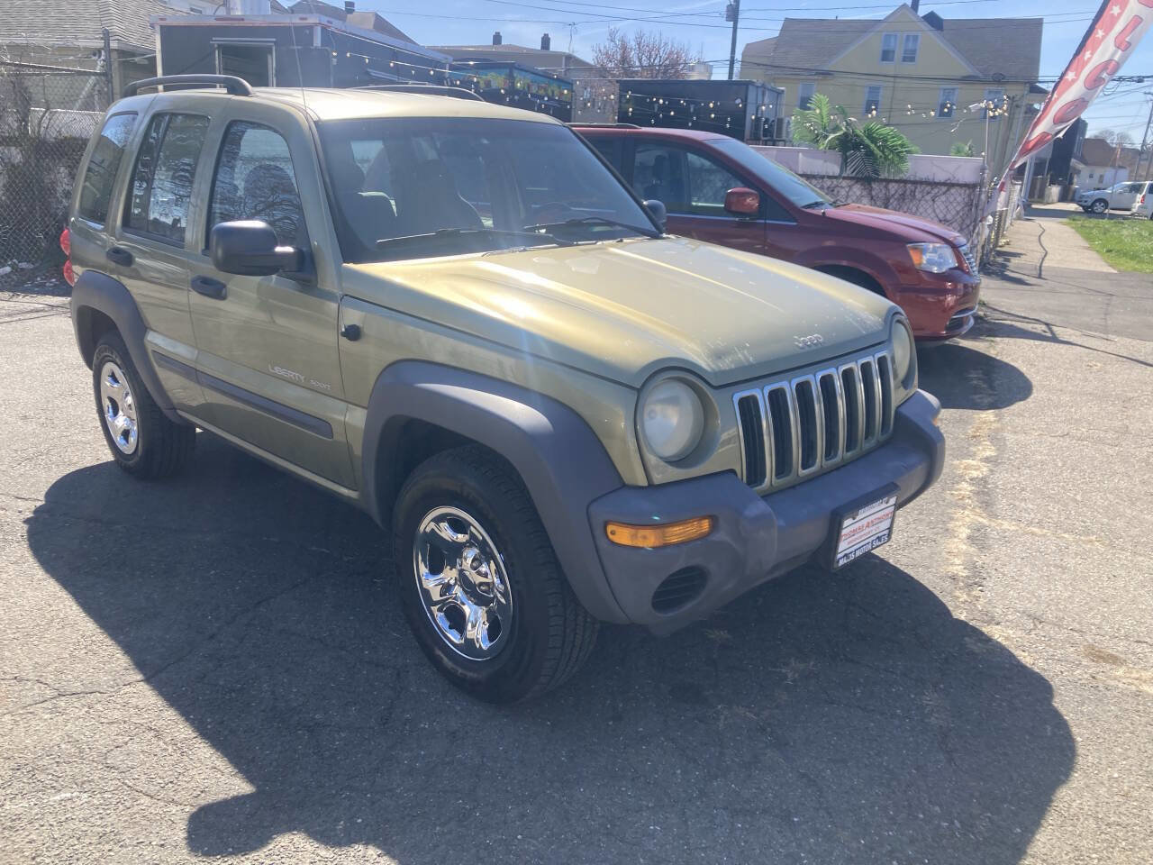 Used 2003 Jeep Liberty Sport image 3