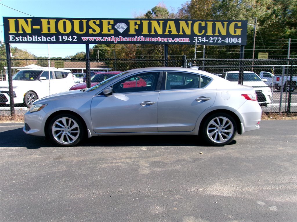 Used 2017 Acura ILX w/ Premium Package