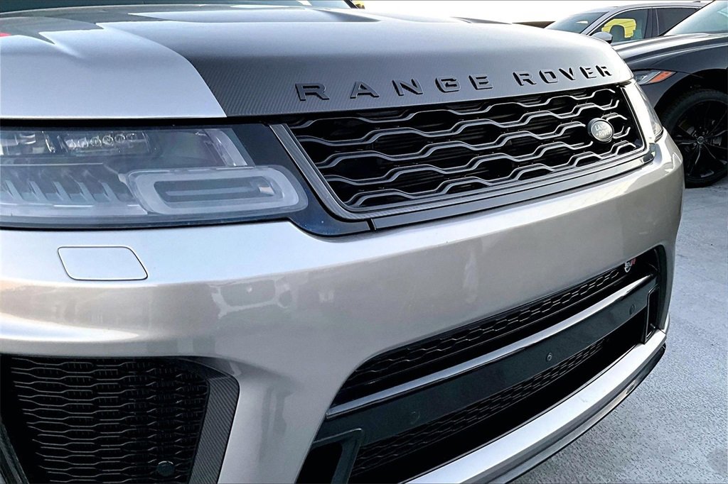 Used 2022 Land Rover Range Rover Sport SVR image 31