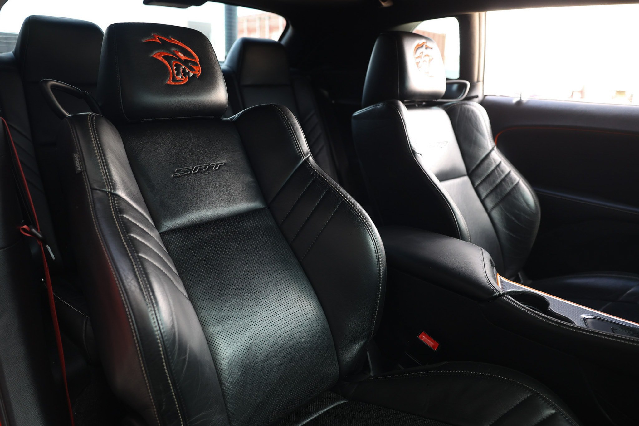 Used 2016 Dodge Challenger SRT Hellcat RWD image 20